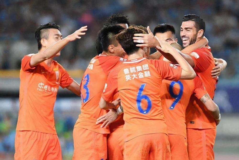 关于北京国安今夜更衣室发声，志在社区盾名次提升，信心回归，年轻球员得到机会的信息